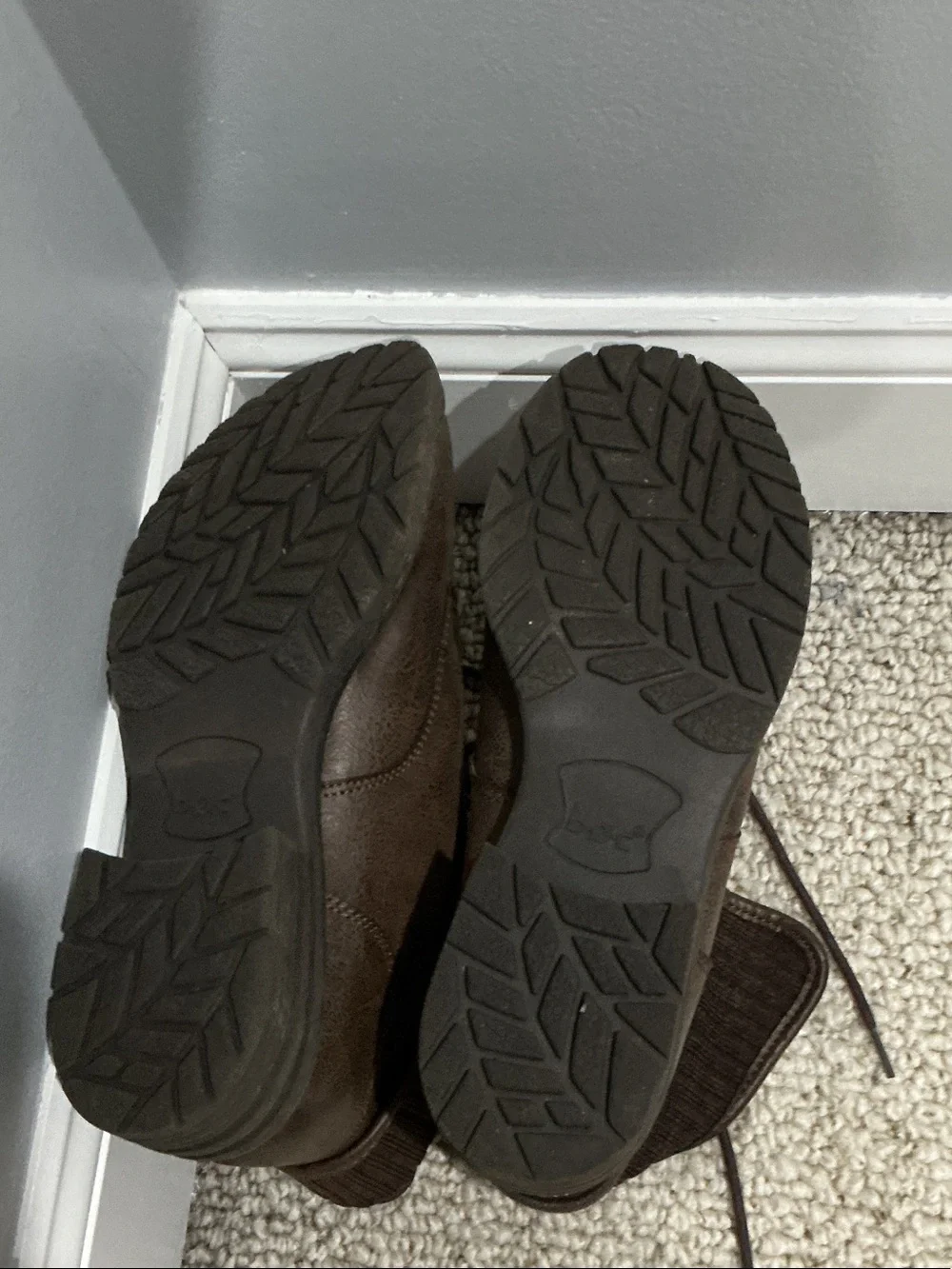 boc Brown Lace-Up Winter Rain Boots